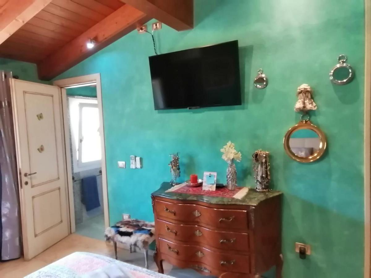 Orange Ville Villamassargia Екстериор снимка
