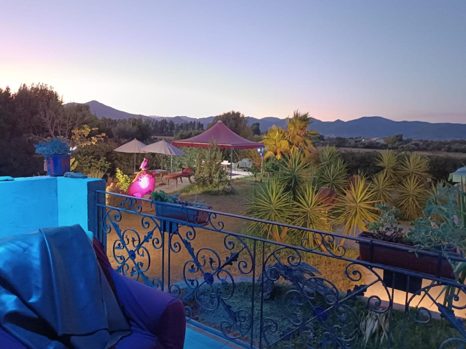 Orange Ville Villamassargia Екстериор снимка